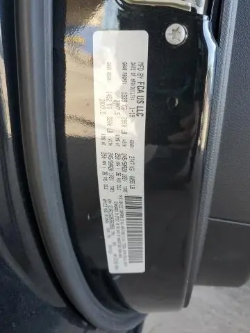 2019 CHRYSLER PACIFICA LIMITED  