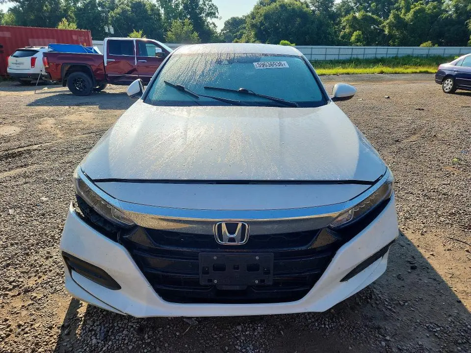 2018 HONDA ACCORD LX  