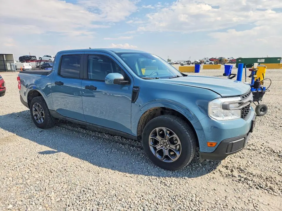 2023 FORD MAVERICK XL  