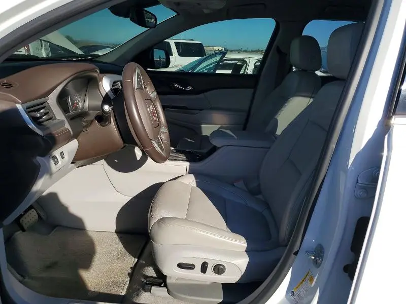 2018 GMC ACADIA SLT-2  