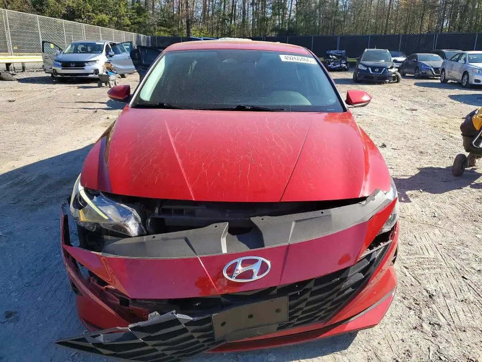 2022 HYUNDAI ELANTRA SEL  