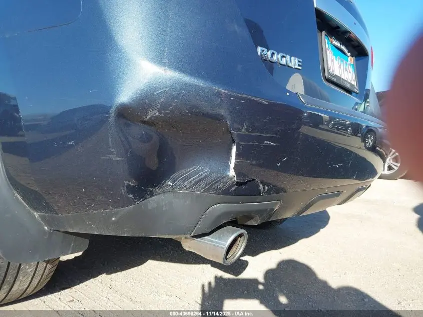 2013 NISSAN ROGUE SV