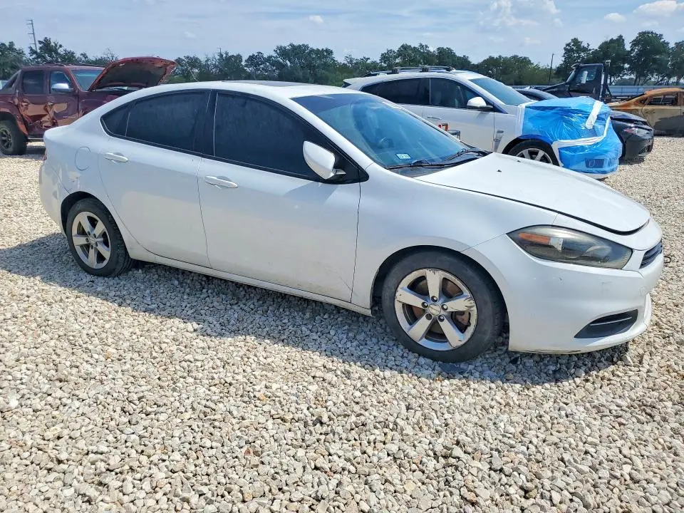 2015 DODGE DART SXT  