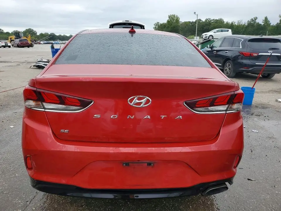 2018 HYUNDAI SONATA SE  