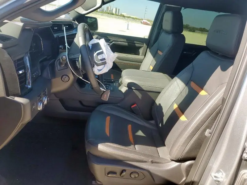 2024 GMC SIERRA K1500 AT4  