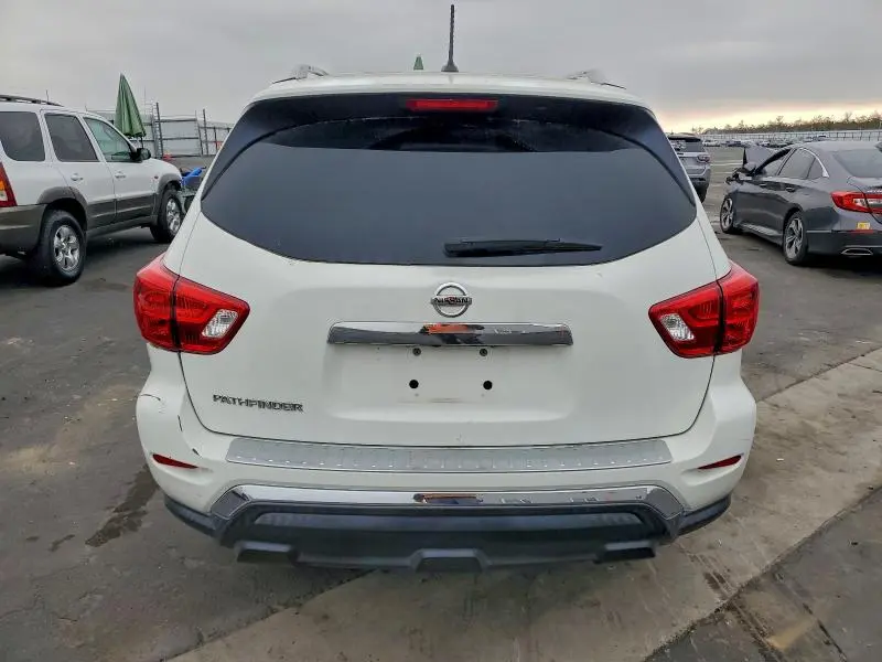 2017 NISSAN PATHFINDER S  