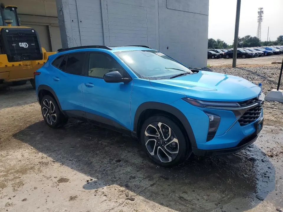 2025 CHEVROLET TRAX 2RS  