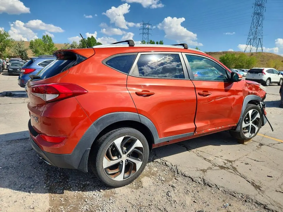 2016 HYUNDAI TUCSON SPORT  