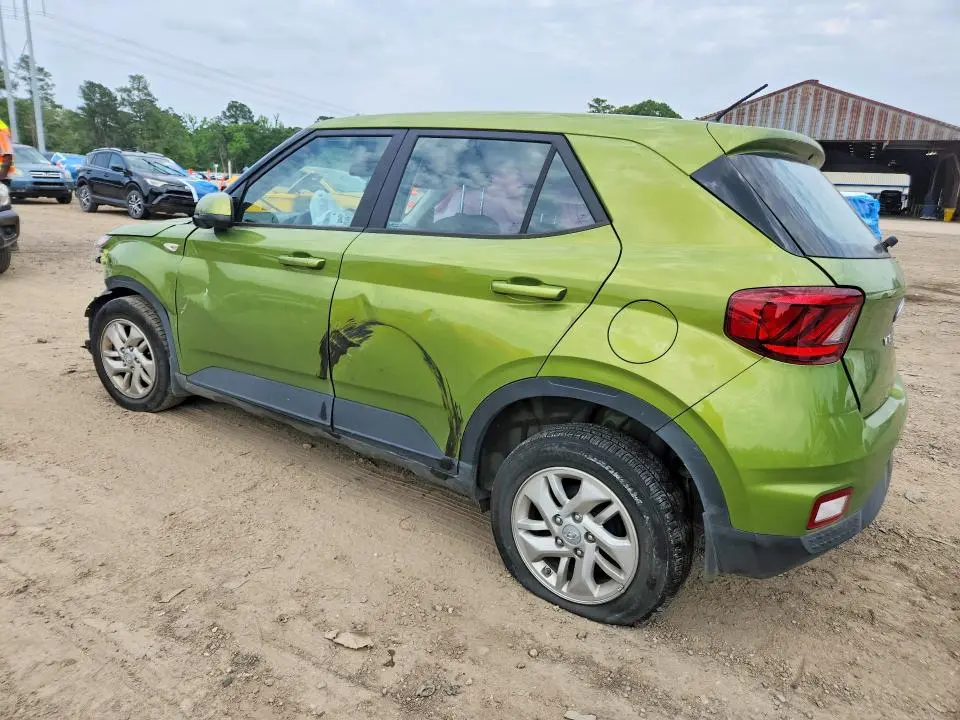 2024 HYUNDAI VENUE SE  