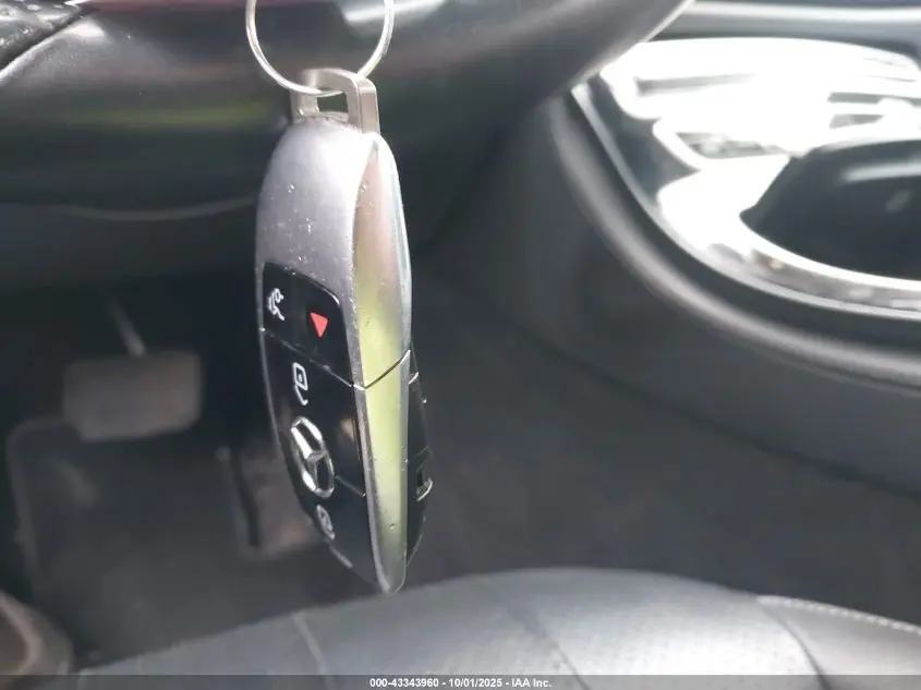 2017 MERCEDES-BENZ E 300  