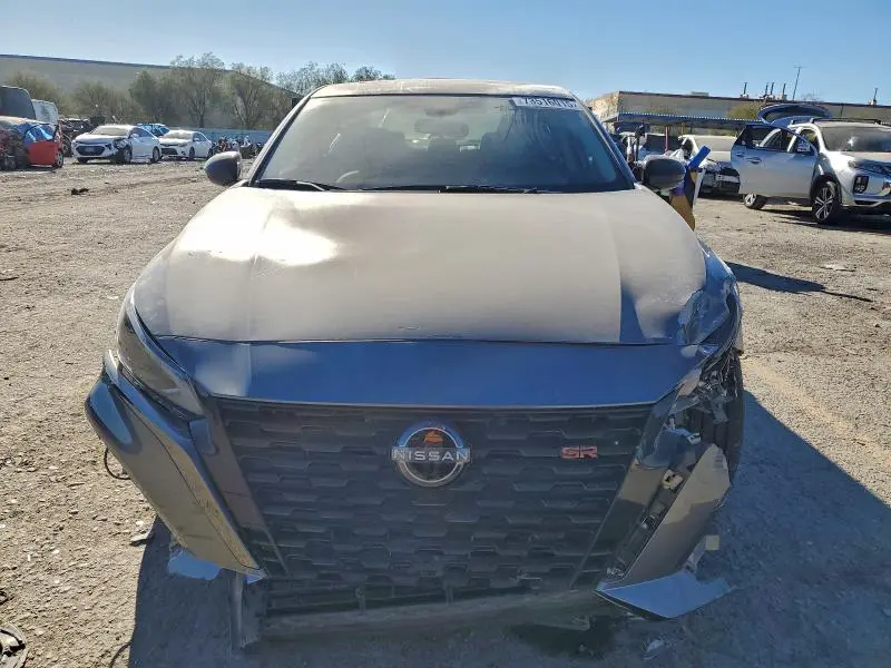 2024 NISSAN ALTIMA SR  
