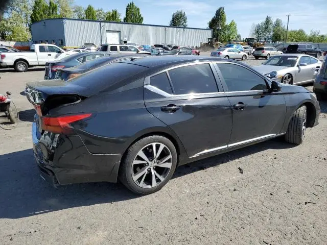 2019 NISSAN ALTIMA SR