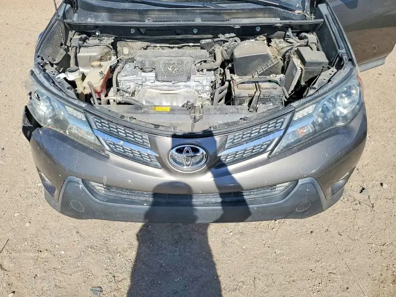2014 TOYOTA RAV4 XLE  