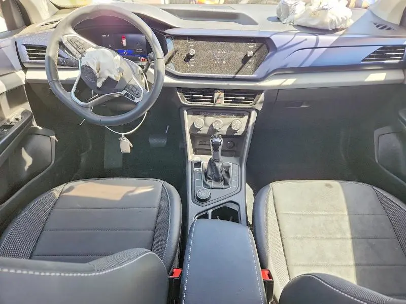 2022 VOLKSWAGEN TAOS SE  