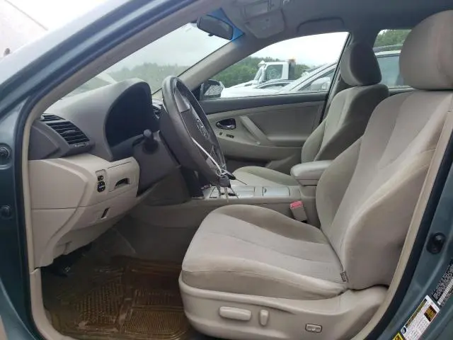 2011 TOYOTA CAMRY BASE  