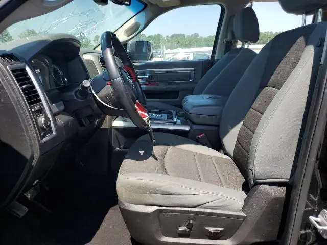2013 RAM 1500 SLT  