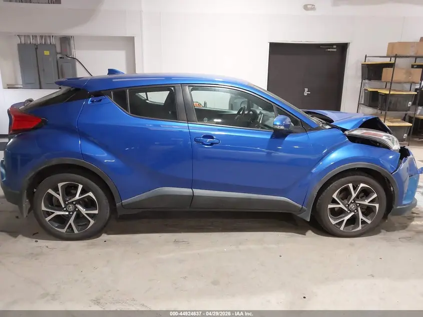 2018 TOYOTA C-HR XLE