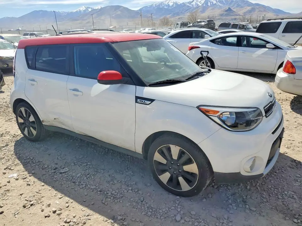 2017 KIA SOUL +  