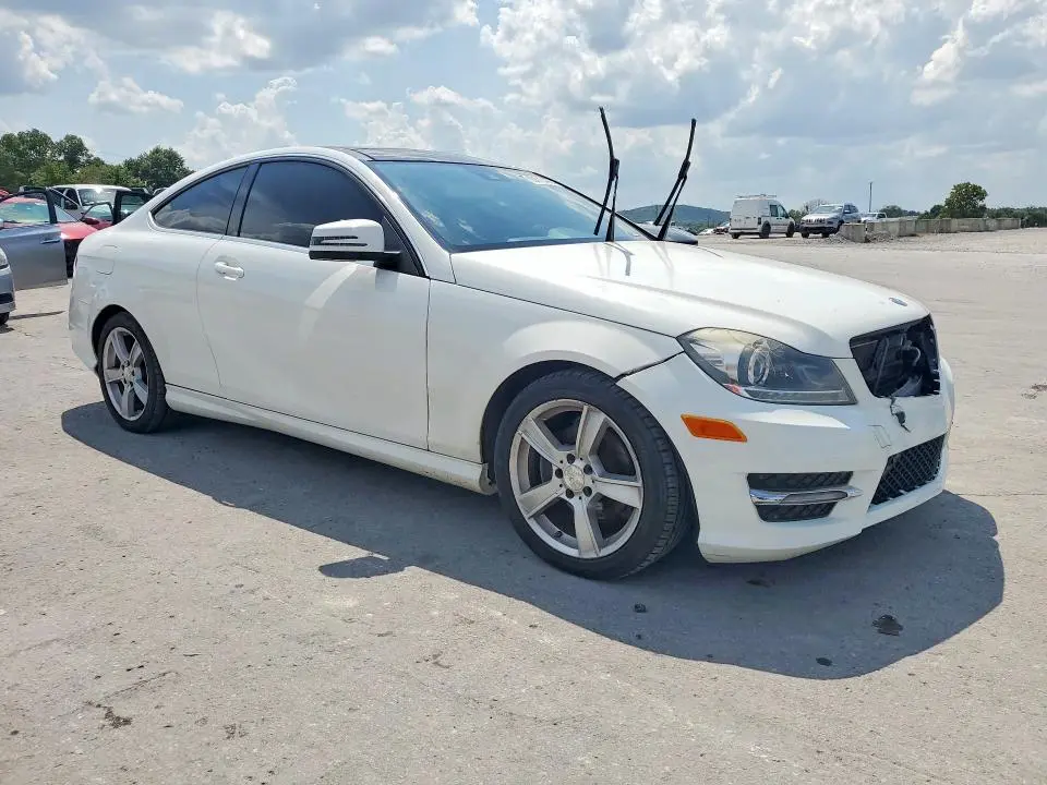 2015 MERCEDES-BENZ C 250  