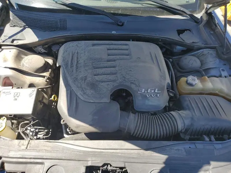 2011 CHRYSLER 300 LIMITED  
