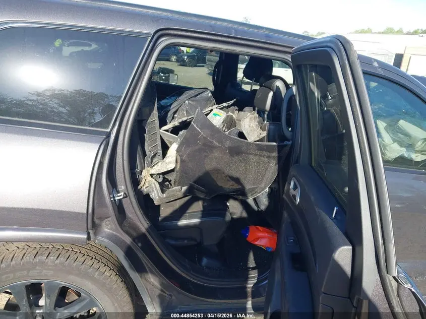 2020 JEEP GRAND CHEROKEE ALTITUDE 4X2