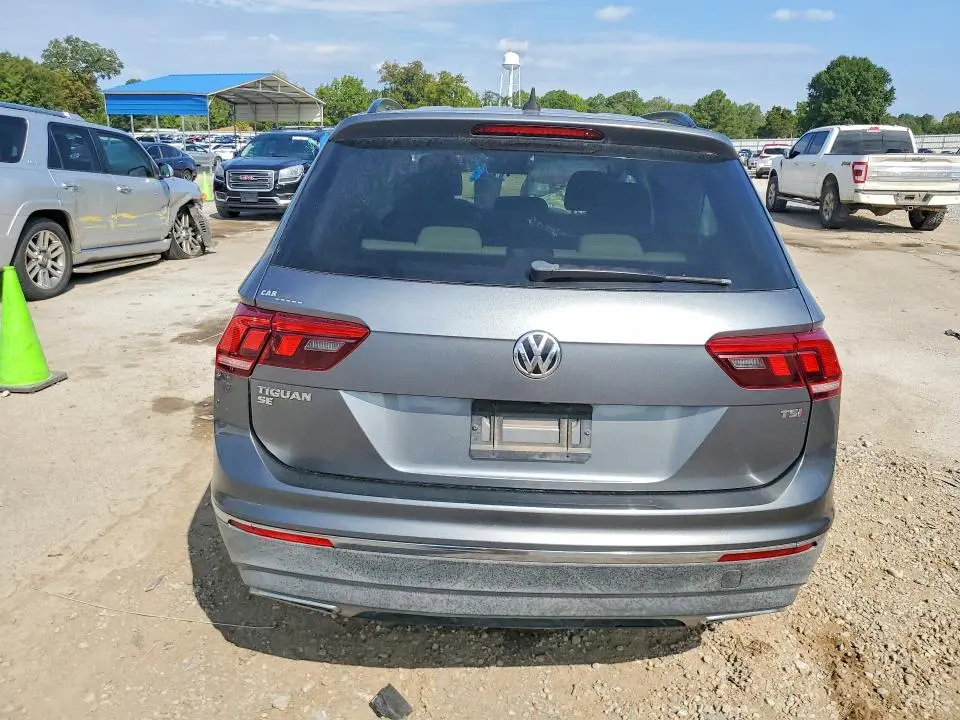 2018 VOLKSWAGEN TIGUAN SE  
