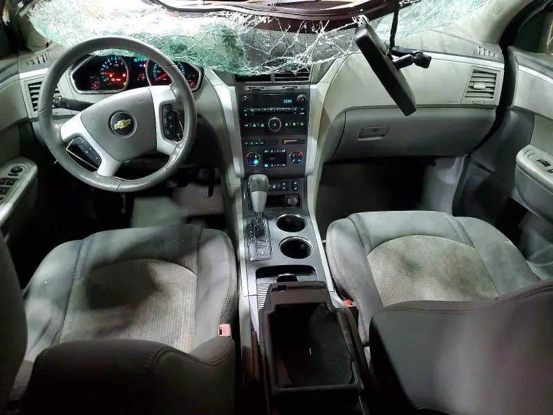 2012 CHEVROLET TRAVERSE LT  
