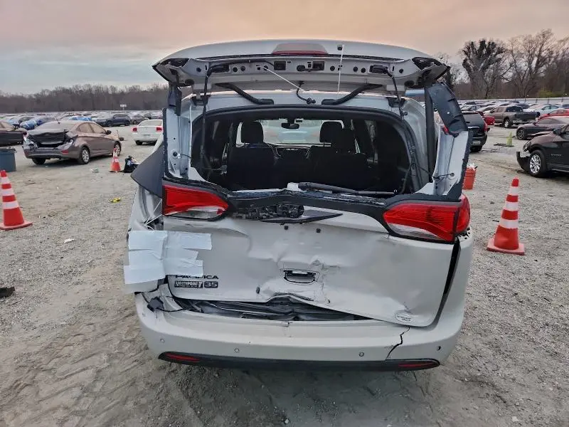 2020 CHRYSLER PACIFICA TOURING L  