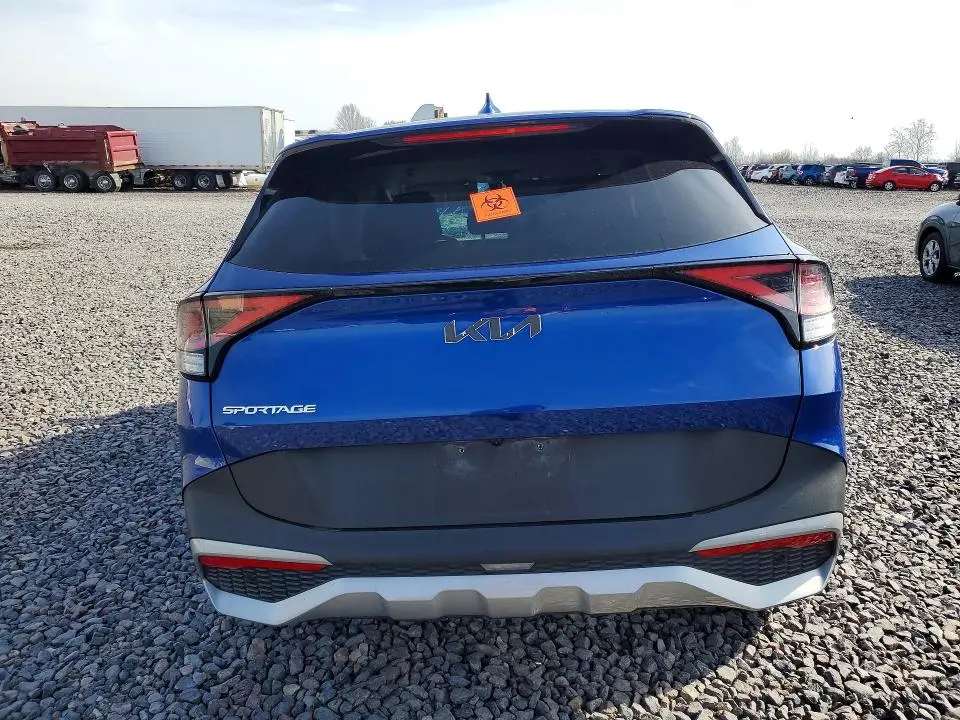 2023 KIA SPORTAGE EX  