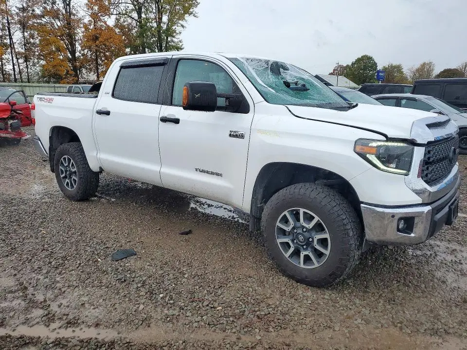 2021 TOYOTA TUNDRA SR5  