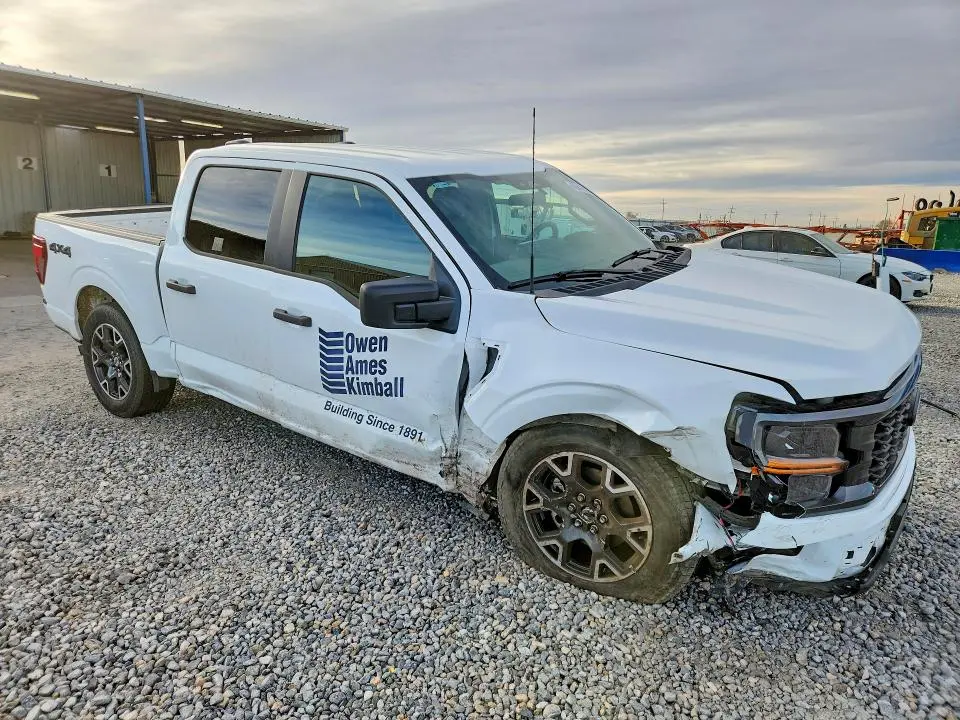 2025 FORD F150 STX  
