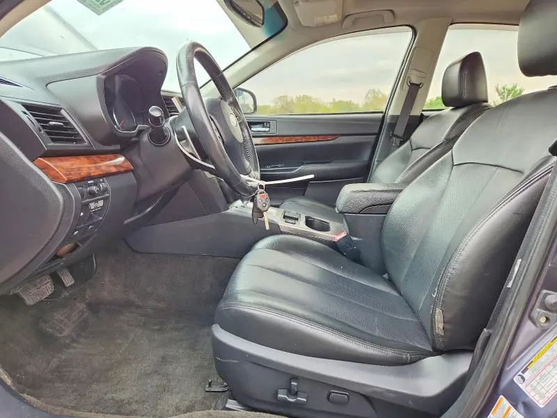 2013 SUBARU LEGACY 2.5I LIMITED  