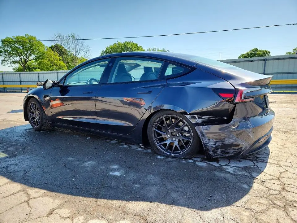 2025 TESLA MODEL 3   