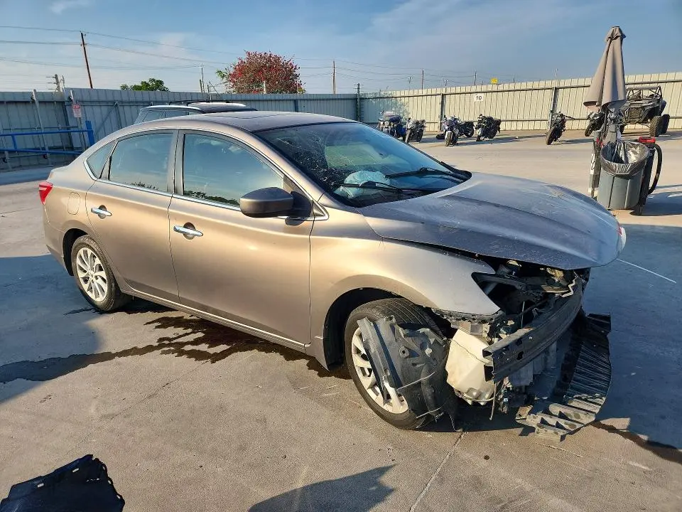 2016 NISSAN SENTRA SV  