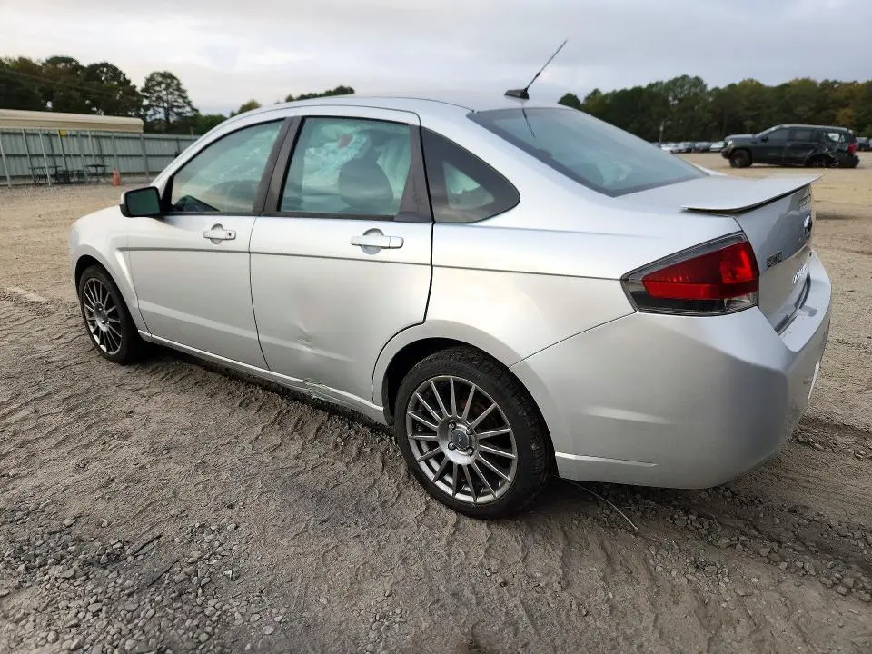 2010 FORD FOCUS SES  