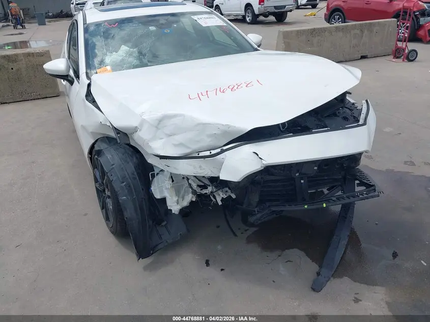 2020 MAZDA MAZDA3 PREMIUM PACKAGE