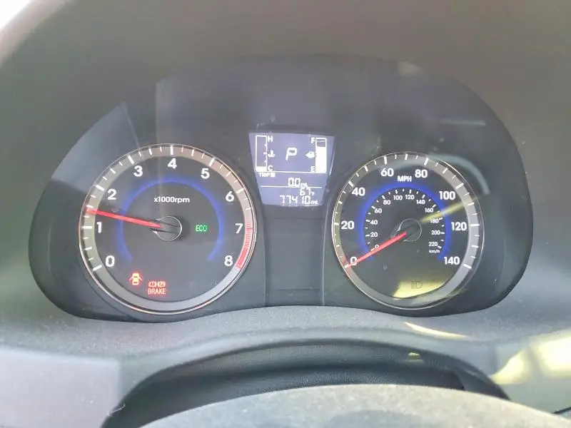 2015 HYUNDAI ACCENT GS  