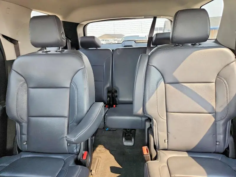 2018 CHEVROLET TRAVERSE LT  