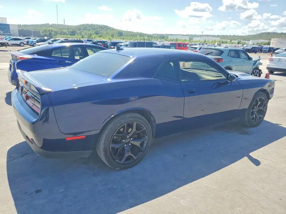 2015 DODGE CHALLENGER SXT PLUS  