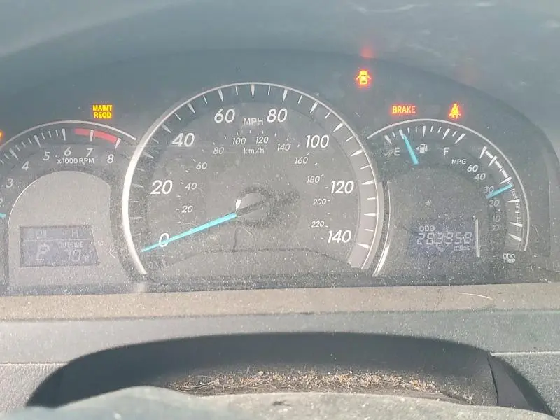 2013 TOYOTA CAMRY LE  