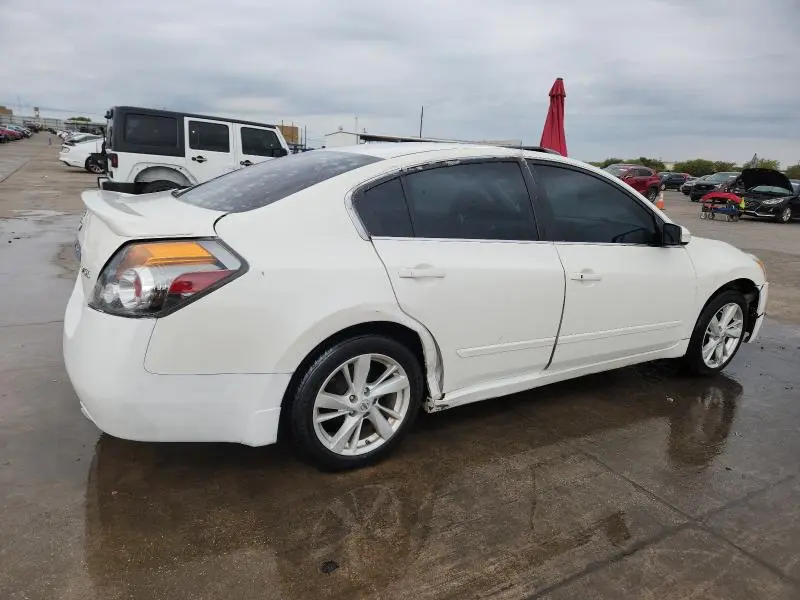 2010 NISSAN ALTIMA BASE  
