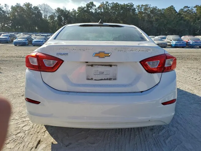 2016 CHEVROLET CRUZE LS  