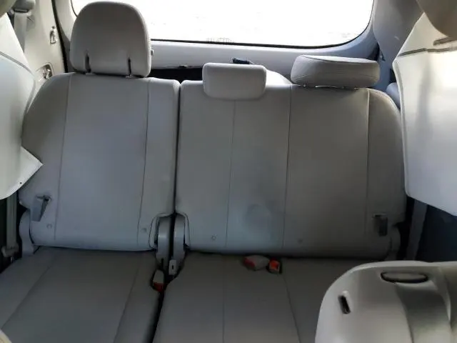 2016 TOYOTA SIENNA XLE  