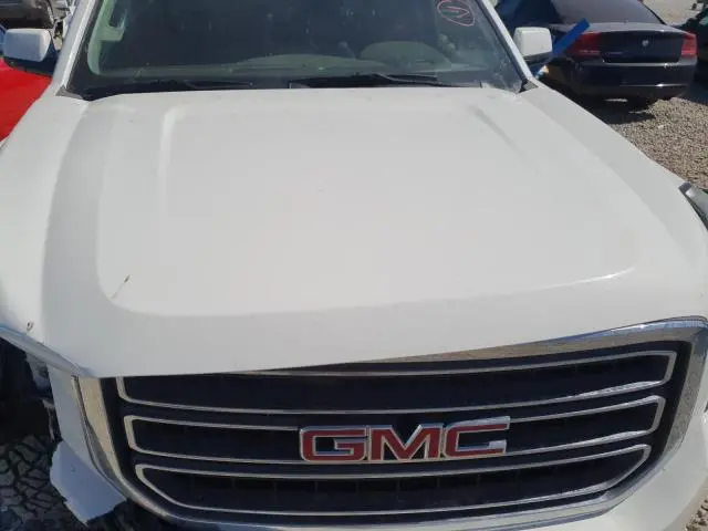 2017 GMC YUKON XL K1500 SLT  