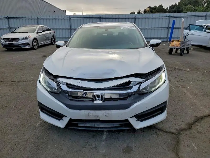 2017 HONDA CIVIC EX  