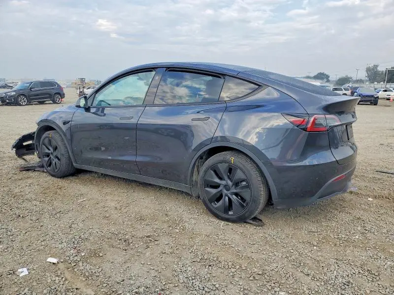 2025 TESLA MODEL Y   