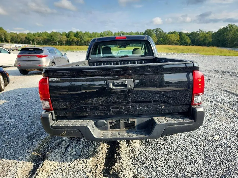 2018 TOYOTA TACOMA SR  