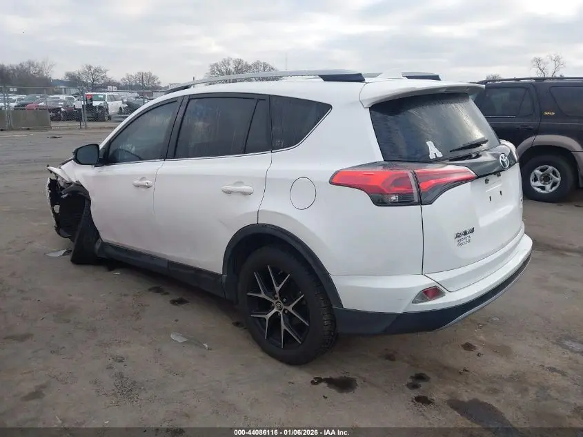 2017 TOYOTA RAV4 SE