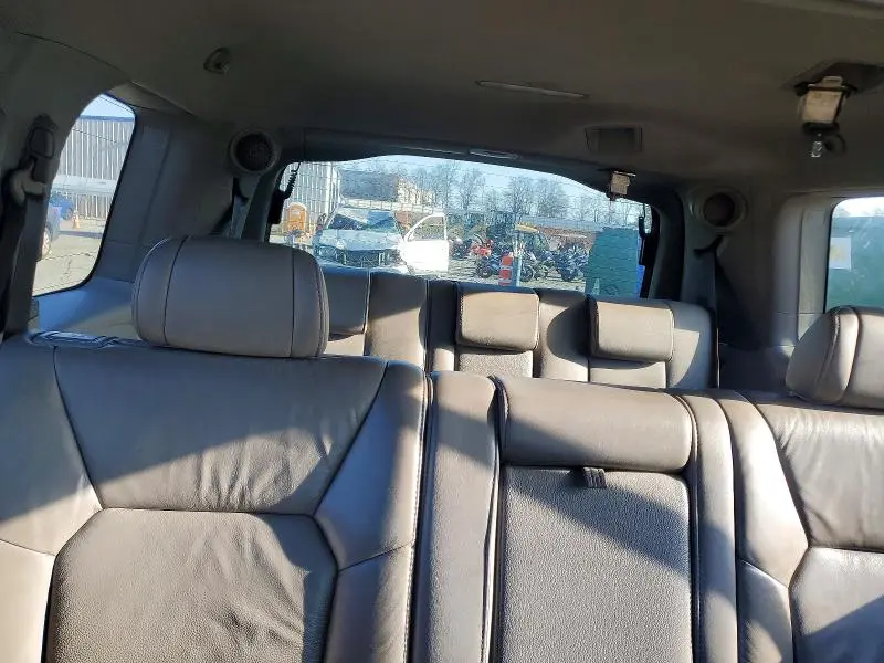 2011 HONDA PILOT EXL  