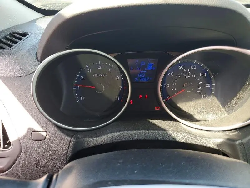 2014 HYUNDAI TUCSON SE  